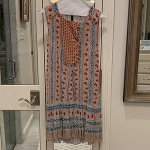 BCBGmaxazria flows printed sleeveless dress